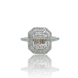 Ring med baguette diamanter og brillanter