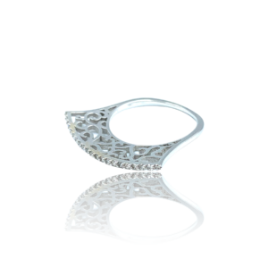 Ring med diamanter