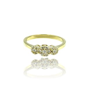 Ring i gult guld med diamanter