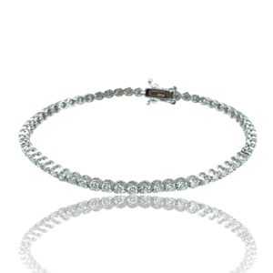 Tennisarmbånd i hvidguld med diamanter